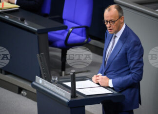 Светът, основан на правила, не е мъртъв, каза германският канцлер Фридрих Мерц Светът, основан на правила, не е мъртъв, каза германският канцлер Фридрих Мерц