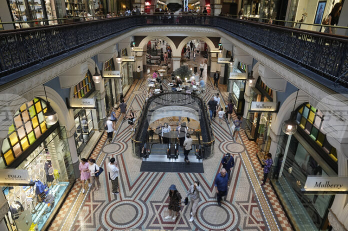 Темпът на покачване на потребителските цени в Австралия се забавя Темпът на покачване на потребителските цени в Австралия се забавя през ноември, но основната инфлация остава стабилна