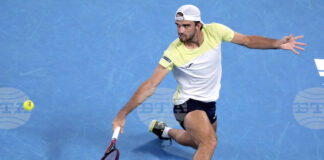 Томаш Махач се класира за полуфиналите на турнира по тенис в Аделаида