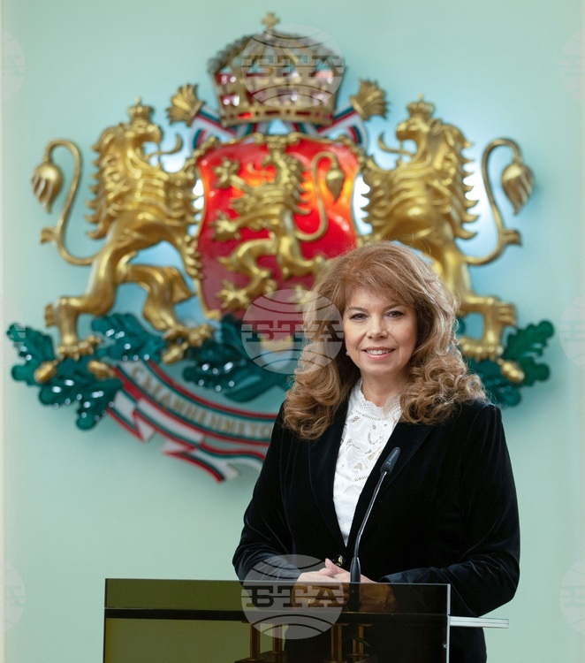 Тракийската кауза обединява поколения българи около паметта за Тракия, за страданията и силата на духа, каза президентът Илияна Йотова