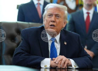 Тръмп подписа указ за състезание от сериите "Индикар" по улиците на Вашингтон по случай 250 г. САЩ Тръмп подписа указ за състезание от сериите "Индикар" по улиците на Вашингтон по случай 250 г. САЩ