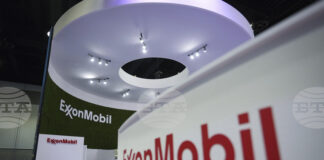 Тръмп заплаши да блокира инвестиции на „Ексън Мобил“ във Венецуела
