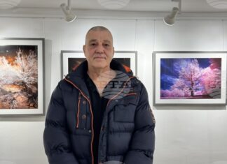 Варненският автор Константин Фиалковски представи в Казанлък изложбата с инфрачервена фотография "Инфраред АртАкт"