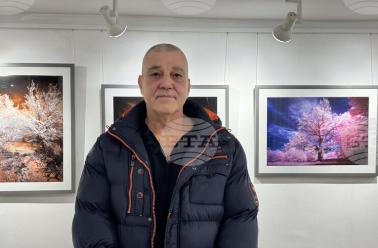 Варненският автор Константин Фиалковски представи в Казанлък изложбата с инфрачервена фотография "Инфраред АртАкт"