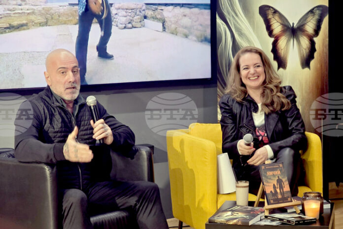 Важно е да сме откровени и да бъдем такива, каквито сме, каза музикантът Константин Кацаров в Добрич