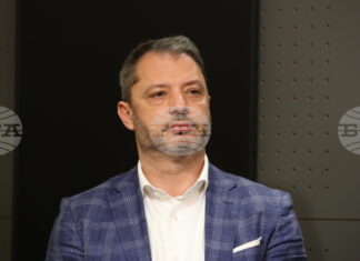 Веднага ще върнем мандата, за да спестим време и изборите да се проведат по-бързо, каза депутатът от ГЕРБ Делян Добрев