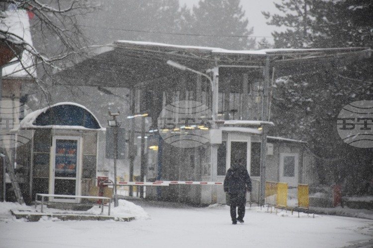 Заради лоши метеорологични условия не се пропускат товарни автомобили през сръбския пункт, съпределен на КГПП „Стрезимировци“, съобщи „Гранична полиция"