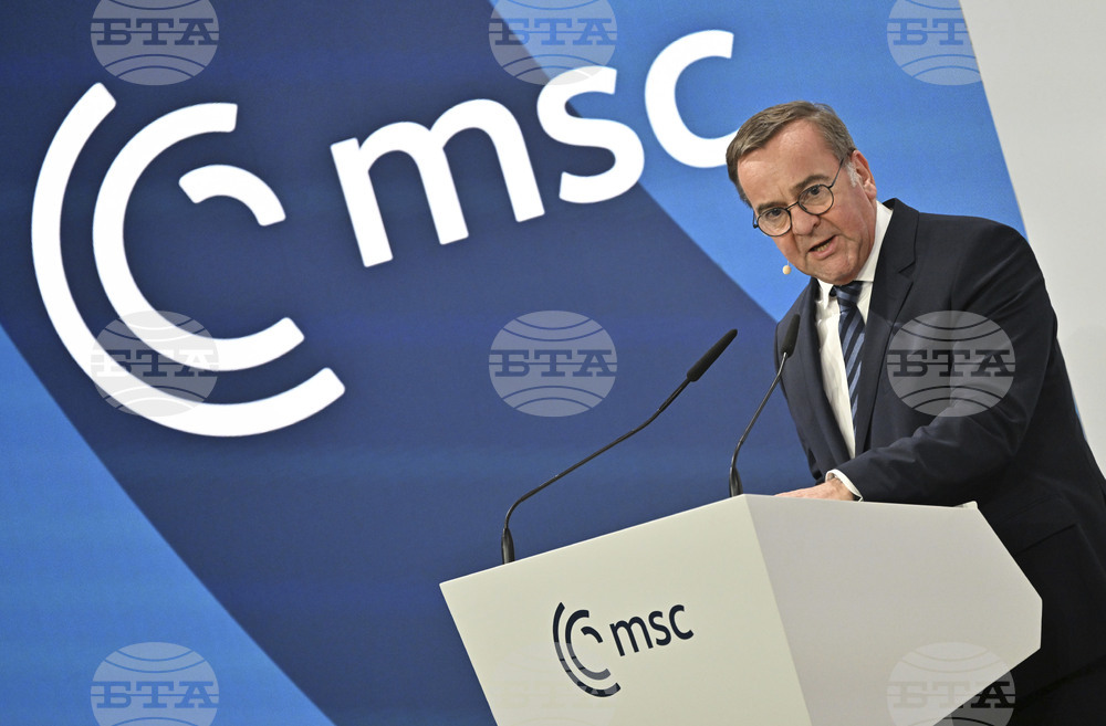 Германският министър на отбраната Борис Писториус говори на миналогодишната Мюнхенска конференция по сигурността, 14 февруари 2025 г.