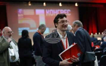 Крум Зарков