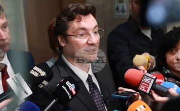 Крум Зарков