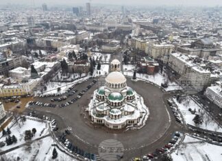 площад „Св. Александър Невски“