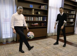 Без заплата, с мисия: Димитър Бербатов влиза в управлението Димитър Бербатов става съветник на премиера Андрей Гюров по въпросите на младежта и спорта