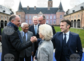 Лидерите на ЕС на среща на върха в замъка „Алден Бизен“.