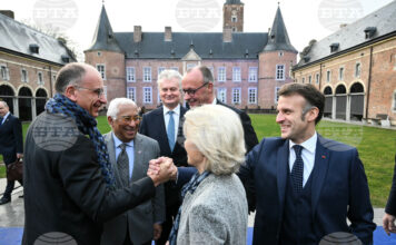 Лидерите на ЕС на среща на върха в замъка „Алден Бизен“.