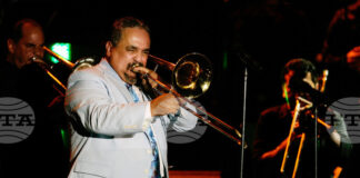 Американският салса музикант Уили Колон почина на 75-годишна възраст