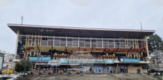 Артисти от Велико Търново ще превърнат центъра на града в жива театрална сцена, за да поканят зрителите на премиера