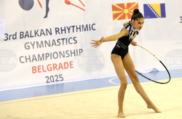 България поведе в класирането на отборната надпреварата при девойките на турнира по художествена гимнастика Miss Valentine в Тарту