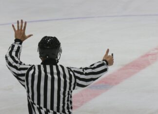 България загуби от Тайланд от третия си мач от световното първенство по хокей на лед за жени в Дивизия III, група "А"