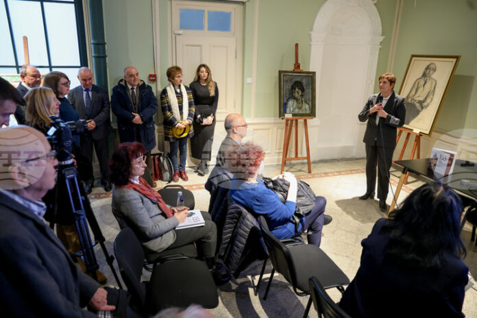 Българската академия на науките показва в албум художествени произведения от колекциите си