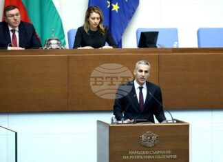 Андрей Гюров