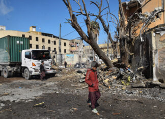 Близо 20 души бяха убити при серия атаки на въоръжени групировки в Северозападен Пакистан