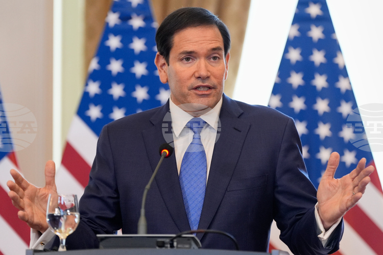 Държавният секретар на САЩ Марко Рубио приветства "посоката", по която пое Сирия въпреки препятствията