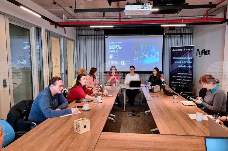 Наблюдават се знаци сочещи че чуждестранните инвеститори проявяват интерес към