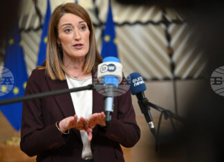 Европейският парламент ще гласува в сряда за заема от 90 млрд. евро за Украйна