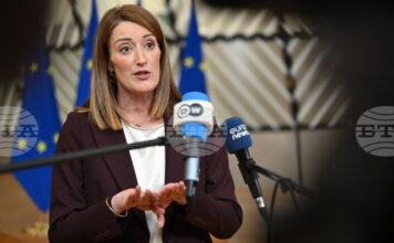 Европейският парламент ще гласува в сряда за заема от 90 млрд. евро за Украйна