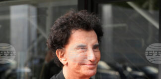 Френското правителство одобри подадената заради аферата "Епстийн" оставка от Жак Ланг като председател на Института за арабския свят в Париж