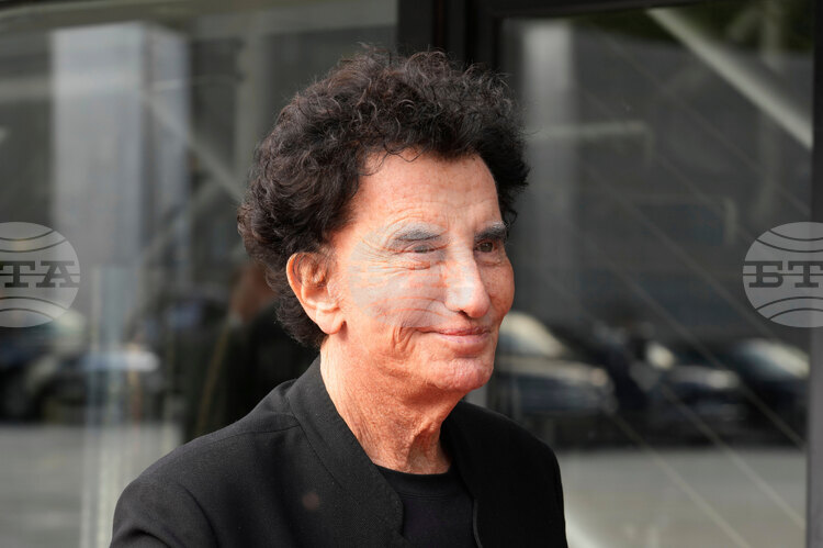 Френското правителство одобри подадената заради аферата "Епстийн" оставка от Жак Ланг като председател на Института за арабския свят в Париж