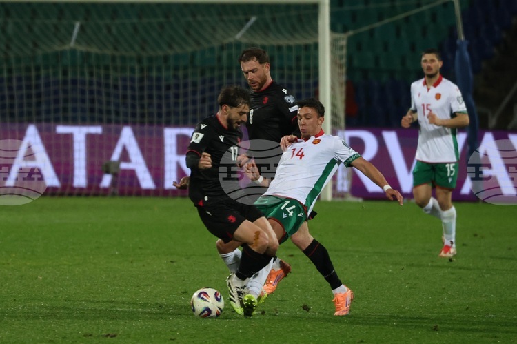 Гьозтепе на Станимир Стоилов не успя да победи Кайзериспор в турската Супер лига