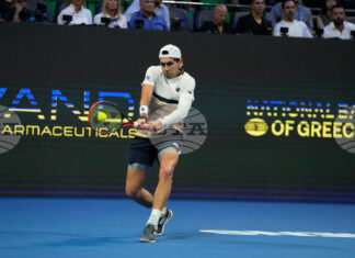 Играчи извън Топ 50 се класираха за полуфиналите на турнира по тенис в Рио де Жанейро