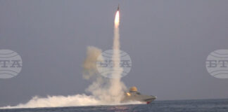 Иран и Русия проведоха съвместни военноморски учения в Оманския залив на фона на нарастващото напрежение в региона