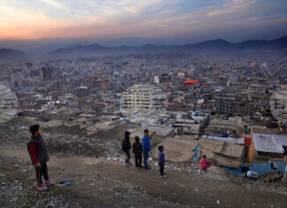 Италия призова гражданите си да напуснат Афганистан