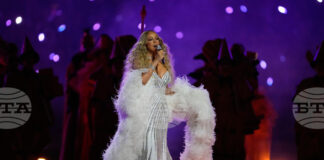 Изпълнението на Марая Кери на откриването на Олимпиадата в Милано получи овации, но и породи много въпроси