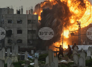 Израелски удари убиха трима души в ивицата Газа, съобщи местна болница