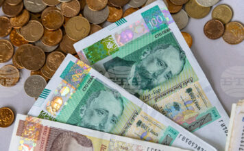 Изтеглени са 87 процента от левовете, които са били в обращение в началото на 2025 г. , съобщават от БНБ Изтеглени са 87 процента от левовете, които са били в обращение в началото на 2025 г. , съобщават от БНБ