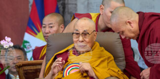 Китай разкритикува решението да се присъди наградата "Грами" на Далай Лама