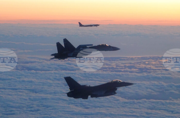 Командването за въздушна отбрана на Северна Америка засече руски военни самолети близо до щата Аляска