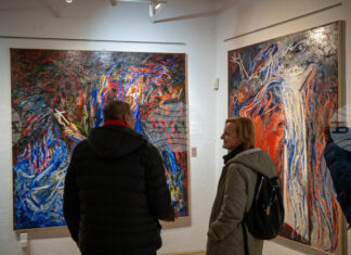 Кураторският проект „Теза/Антитеза/Синтез. Живопис на Петър Пиронков и Свилен Стефанов“ беше представен в Пловдив Кураторският проект „Теза/Антитеза/Синтез. Живопис на Петър Пиронков и Свилен Стефанов“ беше представен в Пловдив