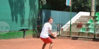 Леонид Шейнгезихт приключи участието си на полуфиналите на двойки на турнир по тенис в Испания