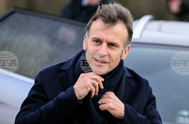 Макрон заяви, че подновяването на диалога с Путин е в процес на подготовка