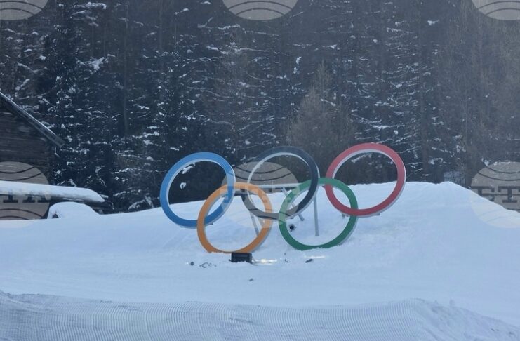 Мъжкият квартет в биатлона и състезателката на фигурно пързаляне Александра Фейгин ще участват днес на Олимпиадата в Милано-Кортина