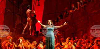 Мецосопраното Денис Грейвс се сбогува с оперната сцена след 40-годишна кариера