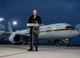 Мерц пристигна в Пекин на първото си официално посещение в Китай като канцлер на Германия