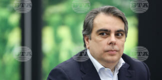 Асен Василев