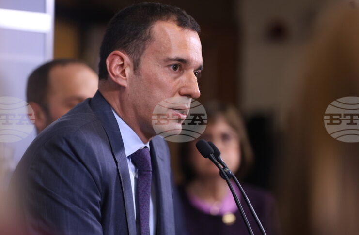 Много се надявам да има международно разследване, каза кметът на София Васил Трезиев по случаите до хижа „Петрохан“ и връх Околчица