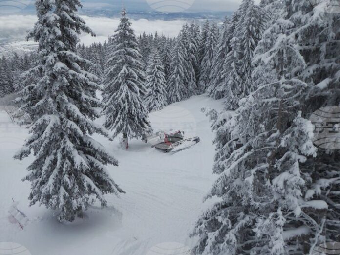 На Витоша временно са затворени пътищата от кв. "Драгалевци" до "Алеко" и от кв. "Бояна" до Златните мостове