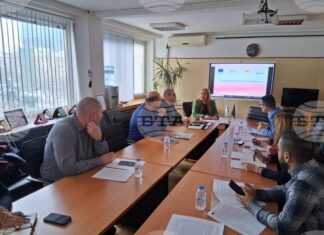 Началникът на РУО в София-град д-р Елеонора Лилова обсъди с представители на МВР нов проект за привличане на учениците в училище